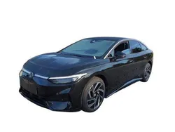 Grenadillschwarz metallic Gebraucht 2025 VW ID.7 Pro Limousine | 43.980 € (Teuer)
