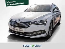 Moon weiß metallic Gebraucht 2021 Skoda Superb Kombi | 24.750 € (Fairer Preis)