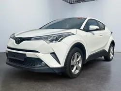Weiß Gebraucht 2019 Toyota C-HR SUV | 12.990 € (Superpreis)