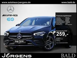 Metalliclack kosmosschwarz Gebraucht 2021 Mercedes CLA250e Shooting Brake AMG Kombi | 27.540 € (Fairer Preis)