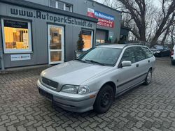 Grau Gebraucht 1998 Volvo V40 Kombi | 1.299 € (Fairer Preis)