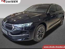 Schwarz Gebraucht 2022 Skoda Octavia Tour Kombi | 35.990 €