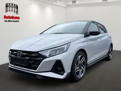 Grau Neu 2025 Hyundai i20 N Line Limousine | 23.985 € (Etwas zu teuer)