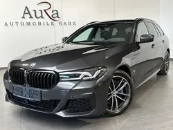 Grau Gebraucht 2021 BMW 530e M Sport Kombi | 32.989 € (Fairer Preis)
