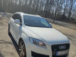 Weiß Gebraucht 2008 Audi Q7 SUV | 9.500 € (Fairer Preis)