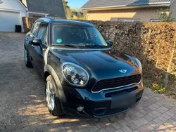 Schwarz Gebraucht 2012 Mini Cooper SD Countryman SUV | 8.300 € (Fairer Preis)