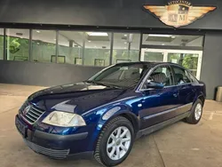 Blau Gebraucht 2002 VW Passat Comfortline Limousine | 3.950 € (Teuer)