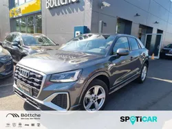 Daytonagrau perleffekt Gebraucht 2024 Audi Q2 S-Line SUV | 23.680 € (Guter Preis)