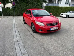Rot Gebraucht 2009 Toyota Corolla Limousine | 3.250 €