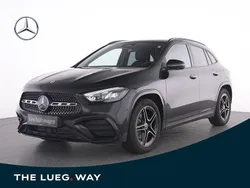 Schwarz metalliclack kosmossch Gebraucht 2024 Mercedes GLA200 AMG SUV | 43.785 € (Fairer Preis)