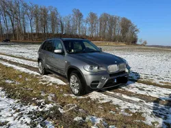 Grau Gebraucht 2011 BMW X5 Exclusive SUV | 12.000 €
