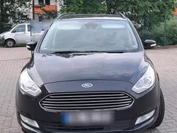 Schwarz Gebraucht 2017 Ford Galaxy Van / Kleinbus | 13.590 € (Fairer Preis)