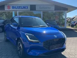 Super black pearl metallic Neu 2025 Suzuki Swift Comfort+ Kleinwagen | 22.190 €