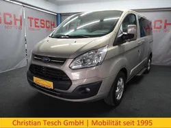 Grau Gebraucht 2018 Ford Tourneo Custom Titanium Van / Kleinbus | 29.490 € (Fairer Preis)