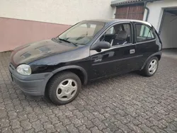 Schwarz Gebraucht 1995 Opel Corsa Sport Kleinwagen | 1.150 €