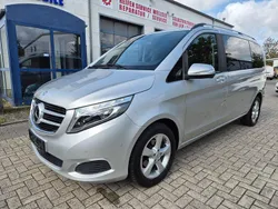 Silber Gebraucht 2016 Mercedes V220 Van / Kleinbus | 33.800 € (Fairer Preis)