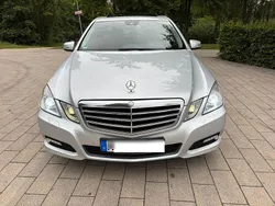 Silber Gebraucht 2009 Mercedes E350 Elegance Limousine | 10.500 € (Guter Preis)