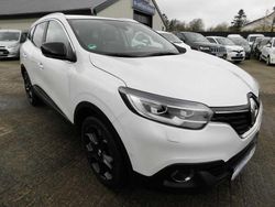 Weiß Gebraucht 2017 Renault Kadjar Crossborder SUV | 15.590 € (Fairer Preis)