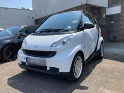 Weiß Gebraucht 2012 Smart ForTwo Coupé Kleinwagen | 3.900 € (Fairer Preis)