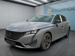 Grau Neu 2025 Peugeot 308 Kombi | 34.699 €
