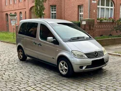 Silber Gebraucht 2005 Mercedes Vaneo Van / Kleinbus | 1.000 €