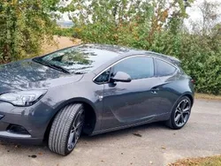Opel Astra GTC