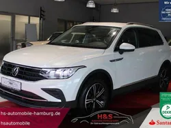 Pure white Gebraucht 2021 VW Tiguan Life SUV | 27.400 € (Guter Preis)