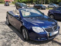 Blau Gebraucht 2009 VW Eos Cabrio | 5.900 € (Fairer Preis)