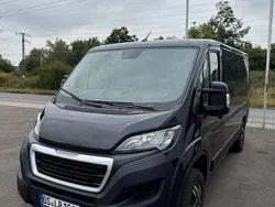 Schwarz Gebraucht 2024 Peugeot Boxer Van | 27.370 € (Fairer Preis)