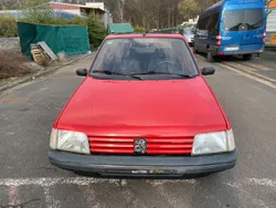 Peugeot 205