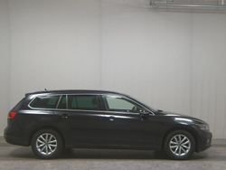 Schwarz Gebraucht 2022 VW Passat Business Kombi | 16.480 € (Guter Preis)