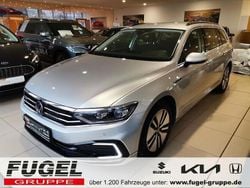 Reflexsilber metallic Gebraucht 2020 VW Passat GTE Kombi | 18.999 € (Superpreis)