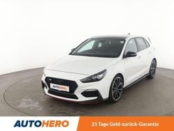 Weiß Gebraucht 2018 Hyundai i30 N Performance Limousine | 21.520 € (Fairer Preis)