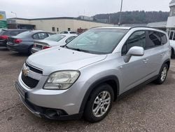 Silber Gebraucht 2011 Chevrolet Orlando LT Van / Kleinbus | 3.890 € (Fairer Preis)