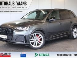 Grau Gebraucht 2022 Audi Q7 Competition SUV | 49.989 € (Superpreis)