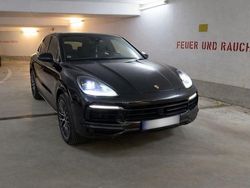 Schwarz Gebraucht 2019 Porsche Cayenne SUV | 64.900 € (Etwas zu teuer)