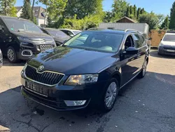 Cerna magic/black magic Gebraucht 2015 Skoda Octavia Ambition Kombi | 7.499 € (Guter Preis)