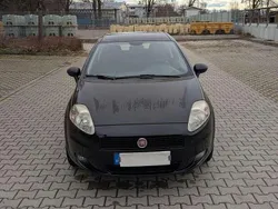Schwarz Gebraucht 2011 Fiat Punto Classica Kleinwagen | 4.300 € (Fairer Preis)