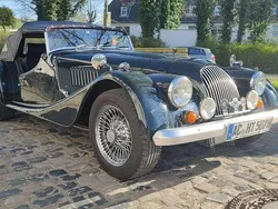 Grün Gebraucht 1978 Morgan Plus 8 Cabrio | 52.000 €