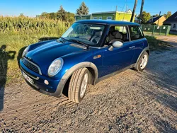 Blau Gebraucht 2002 Mini ONE Kleinwagen | 2.300 € (Fairer Preis)