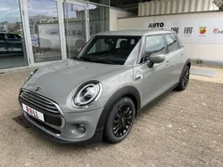 Moonwalk grey (metallic) Gebraucht 2021 Mini ONE Kleinwagen | 19.990 € (Etwas zu teuer)