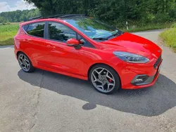 Rot Gebraucht 2021 Ford Fiesta Performance Edition Kleinwagen | 21.800 € (Fairer Preis)