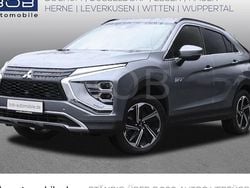 Grau Gebraucht 2022 Mitsubishi Eclipse Cross Plus SUV | 21.777 € (Fairer Preis)