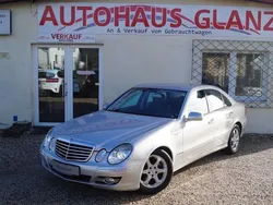 Iridiumsilber metalliclack Gebraucht 2008 Mercedes E220 Avantgarde Limousine | 10.999 €