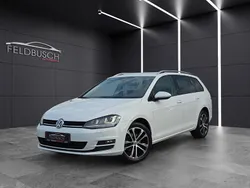Weiß Gebraucht 2017 VW Golf VII Allstar Kombi | 10.990 € (Fairer Preis)
