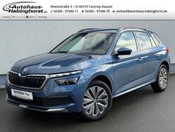 Blau Gebraucht 2021 Skoda Kamiq Clever SUV | 14.990 € (Guter Preis)