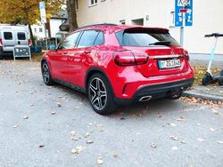 Rot Gebraucht 2019 Mercedes GLA220 AMG SUV | 22.500 € (Fairer Preis)