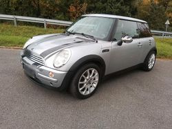 Silber Gebraucht 2004 Mini ONE Kleinwagen | 2.450 € (Fairer Preis)