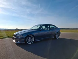 Blau Gebraucht 1998 BMW 323 Compact M Sport Kleinwagen | 9.500 € (Fairer Preis)