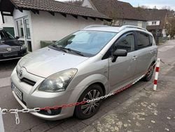 Silver metallic Gebraucht 2009 Toyota Corolla Verso Sol Van / Kleinbus | 1.500 € (Superpreis)